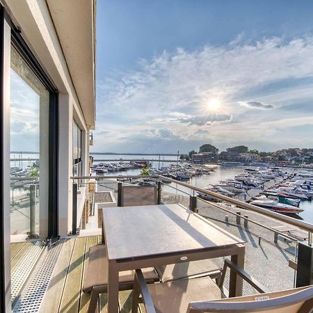 Mueritz Utkiek - Apartment Mit Seeblick & Balkon In Der Hafenresidenz Варен Екстер'єр фото